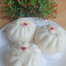 ซาลาเปาไส้หมูแดง