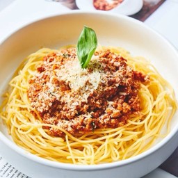 สปาเกตตี้โลโลเนส