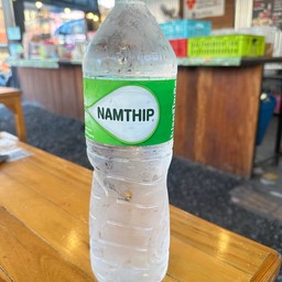 น้ำทิพย์ขวดใหญ่