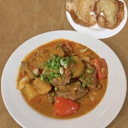 มัสมั่นผัดแห้งซี่โครงหมู