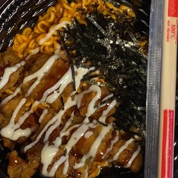 มาม่าหมาล่าไก่กรอบ