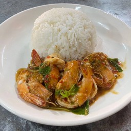 ข้าวกระเพรากุ้ง