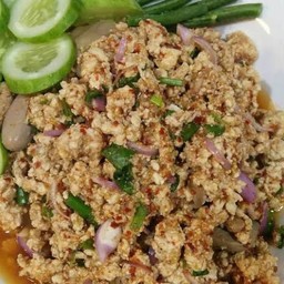 ลาบไก่ Laarb Chicken