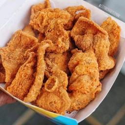 หนักไก่ ราดซอสสส