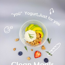 กรีกโยเกิร์ตเลือกผลไม้ได้ตามชอบ แถมฟรี น้ำผึ้ง แครกเกอร์