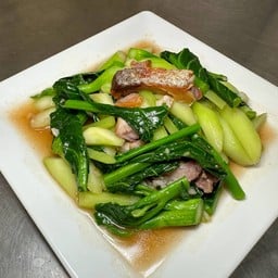 ผัดคะน้าปลาเค็ม