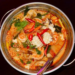 มาม่าหม้อไฟ