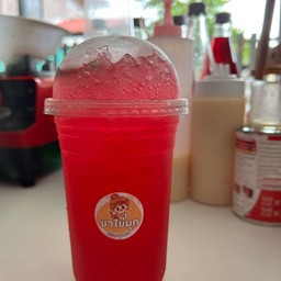 แดงโซดามะนาว