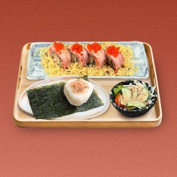 Set 3 Salmon Aburi Roll & Onigiri