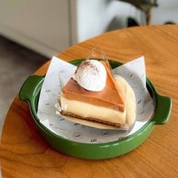 Thai Tea Pudding Cream Pie