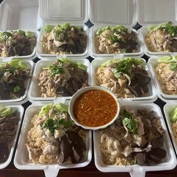 ร้านข้าวมันไก่ริมทาง
