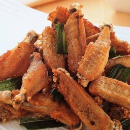 ปีกไก่ทอดเกลือ