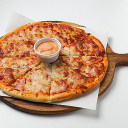 Mortadella Pizza_بيتزا دجاج مارتديلا_ပီဇာ မာသေးလေး