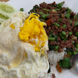 Basil Beef w Rice_بات كبو نه_ကဖောင်အမဲသား