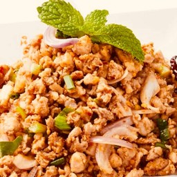 ก้อยหมูสุก