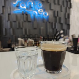 Cool Bon cafe' & Restaurant Cool Bon cafe' & Restaurant