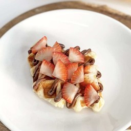 สตอเบอรี่สดนูเทลล่า