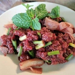 โตโหลลาบก้อย (บ้านไผ่) ถ.แจ้งสนิท