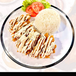 ข้าวไก่กรอบซอสซาวครีม