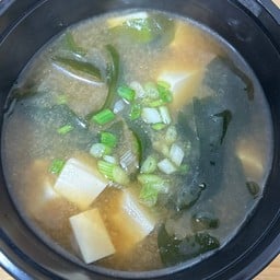 ซุปมิโซะ(เต้าหู้สาหร่าย)