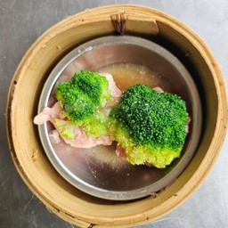 บร็อคโคลีคู่