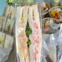 แซนวิชข้าวโพด+ปูอัด