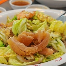 สุกี้ช้างเผือก สี่แยกสนามบิน
