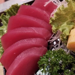 ทูน่าซาซิมิ