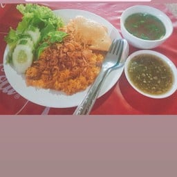 อาลาเบียข้าวหมกไก่ ก๋วยเตี๋ยวเนื้อ ซุปหางวัว