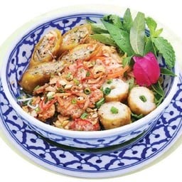 ขนมจีนทรงเครื่องเวียดนาม