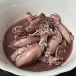 เซตข้าวสวย+ปลาหมึกกะตอย ต้มหวาน