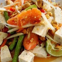 ตำไทยหมูยอ