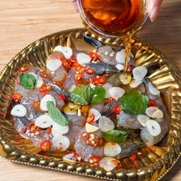 กุ้งแก้วน้ำปลากวน