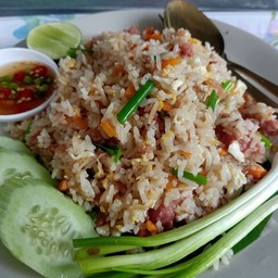 ข้าวผัดแหม