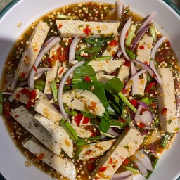 ยำหมูยออุบล