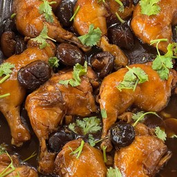 ไก่ตุ๋นเห็ดหอม