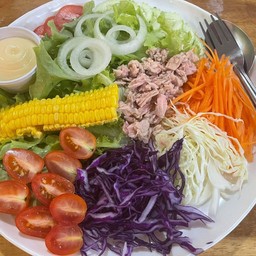 สลัดทูน่า