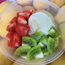กรีกโยเกิร์ต สตอเบอรี่+กีวี่