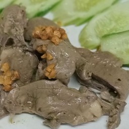 หัวใจหมูทอดกระเทียม