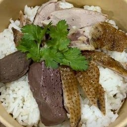 เป็ดพะโล้ลูกป๊า สูตรเฮียตี๋พระประแดง
