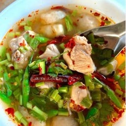 ต้มยำไก่