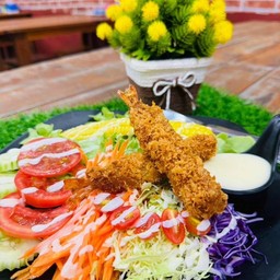 สลัดกุ้งกรอบ