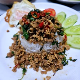 ผัดกระเพราหมูสับ