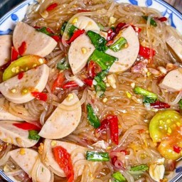 ตำเส้นเล็กหมูยอ