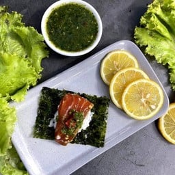 Yummi ดองเกาหลี: แซลมอน/กุ้ง ดองเกาหลี ปลายบาง