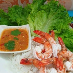 เมี่ยงแซ่บ หมี่กะทิ ร้านน้องยูจีน