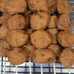 ลูกชิ้นทอดมันย่าง