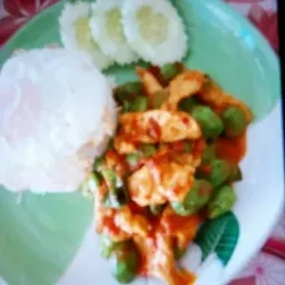 ผัดเครื่องแกงหมู,สตอ