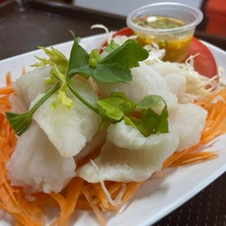 ปลาดอลลี่ลวกจิ้ม