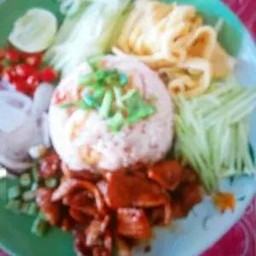 ข้าวคลุกกะปิ